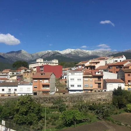 Sierra De Gredos Casa de hóspedes 3*