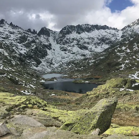 بيت ضيافة Sierra De Gredos آريناس دي سان بيدرو